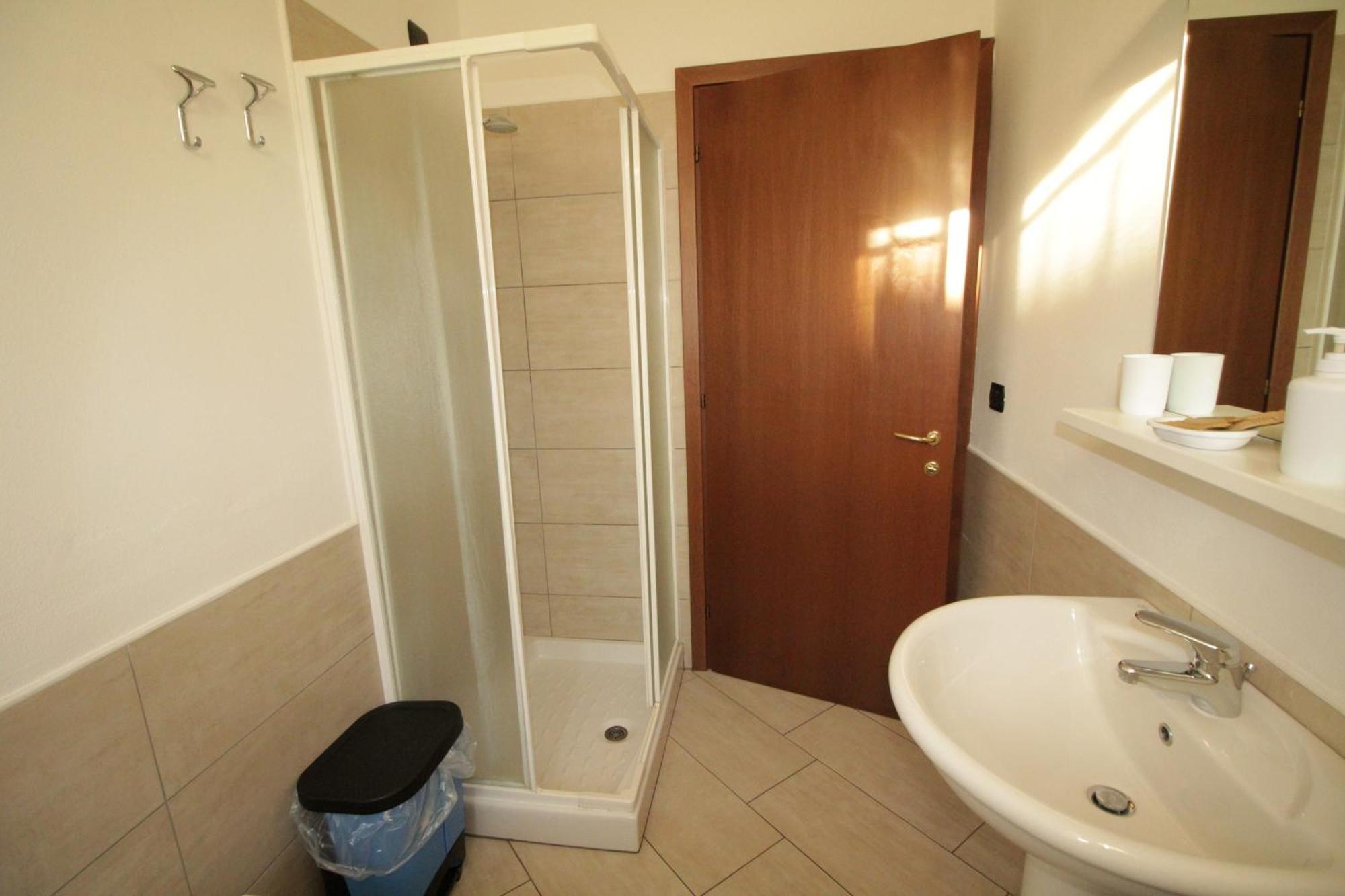 Appartamenti "Residence Mgm" Ponte San Pietro  Ngoại thất bức ảnh